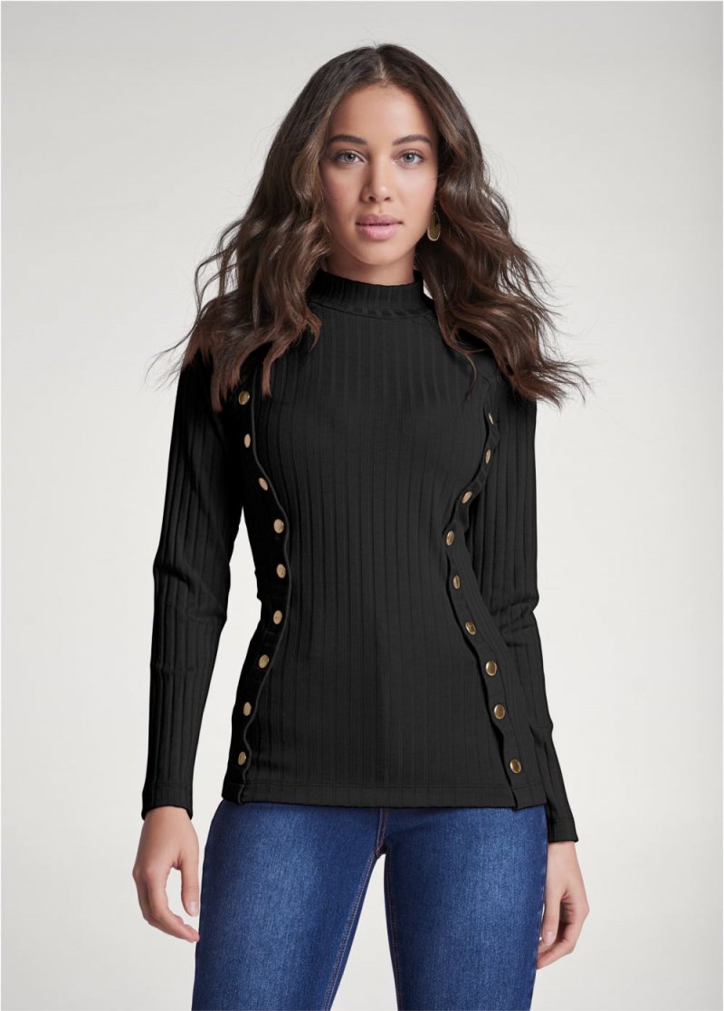 Venus Ribbed Mock-Neck Top in Black