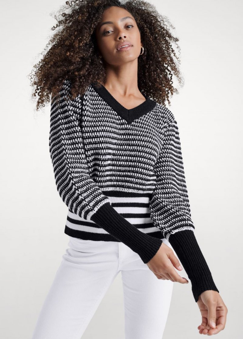 Venus VENUS | Cropped Stripe V-Neck Sweater in Black & White