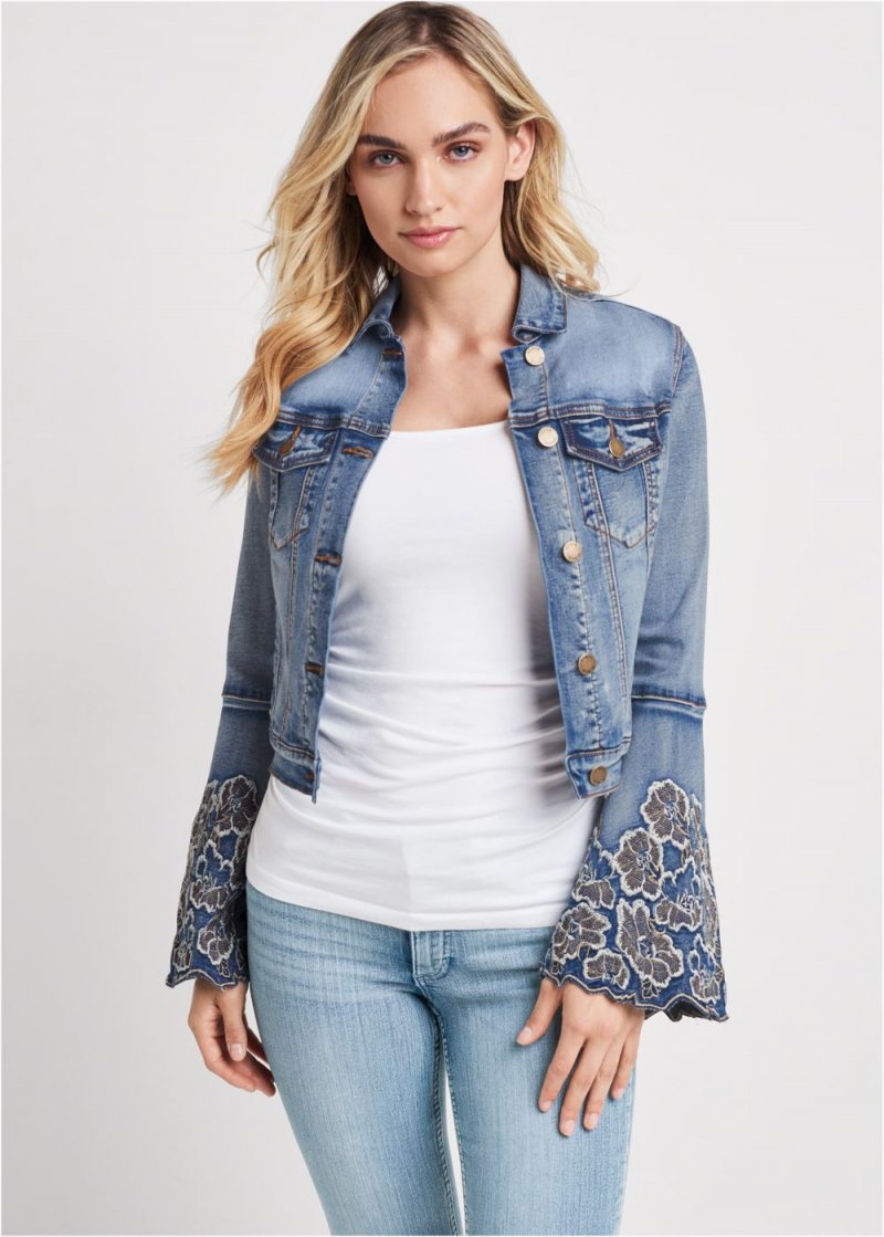 Venus Floral Embroidered Jacket in Medium Wash