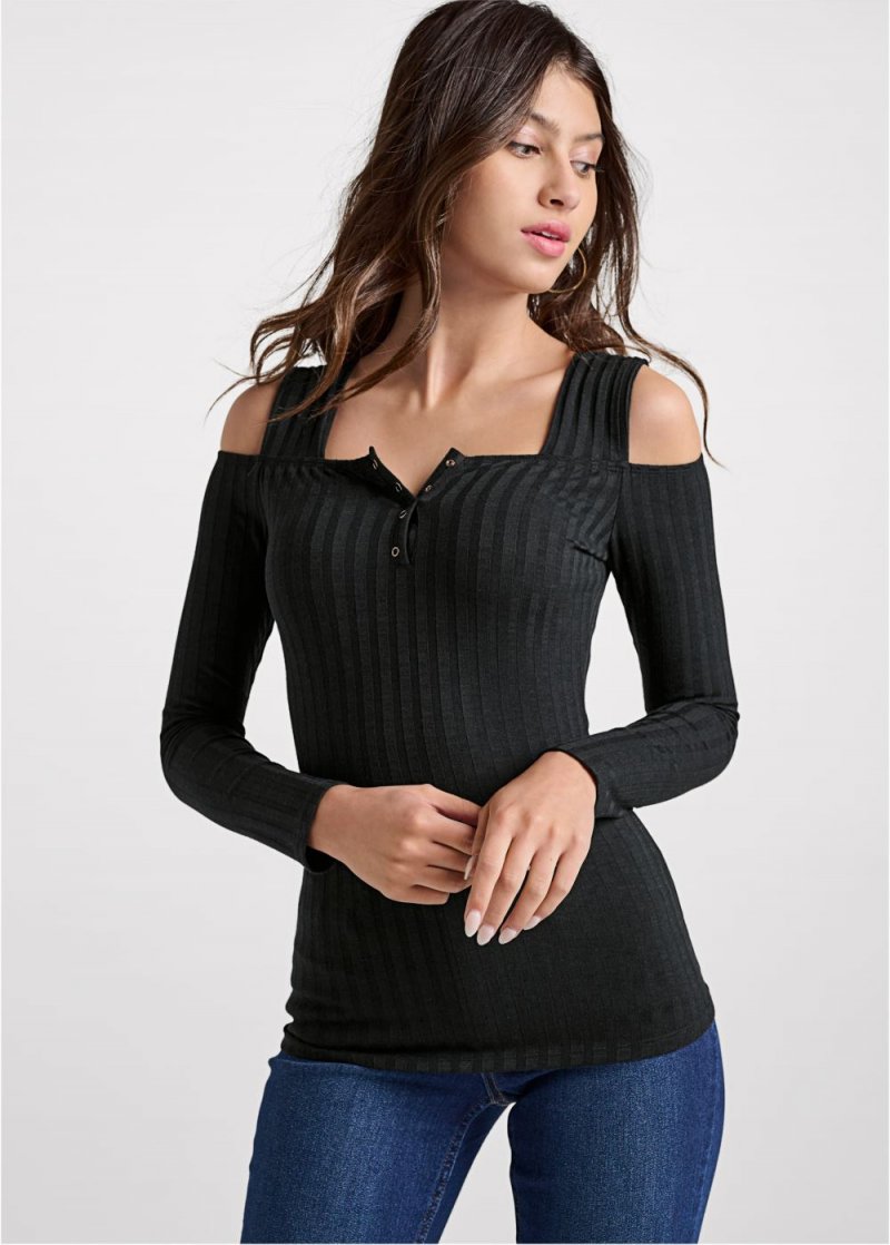 Venus Cold-Shoulder Ribbed Top in Black