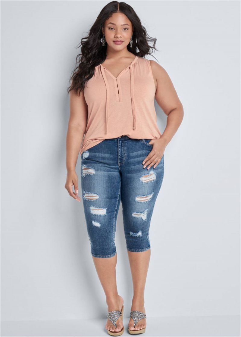 Venus Plus Size Ripped Capri Jeans in Medium Wash