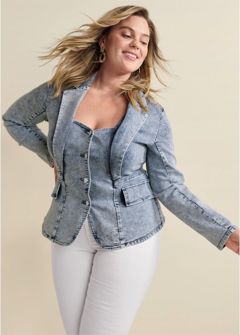 Venus Sweetheart Denim Blazer in Acid Wash