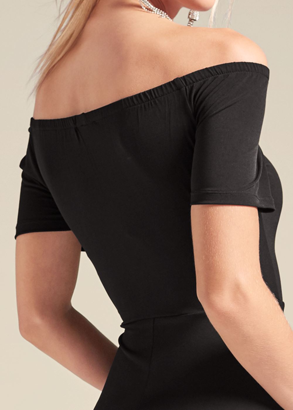 Venus Slit Detail Maxi Dress - Black