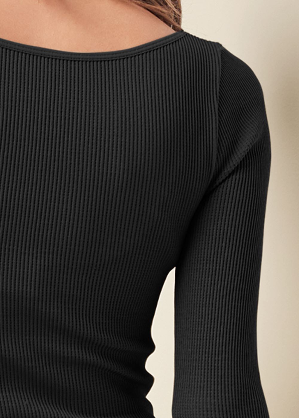 Venus Ribbed Mesh Seamless Top in Black