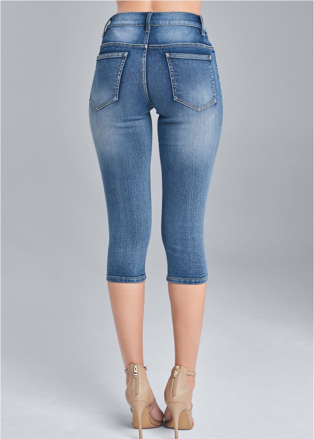 Venus Medium Wash RIPPED CAPRI JEANS