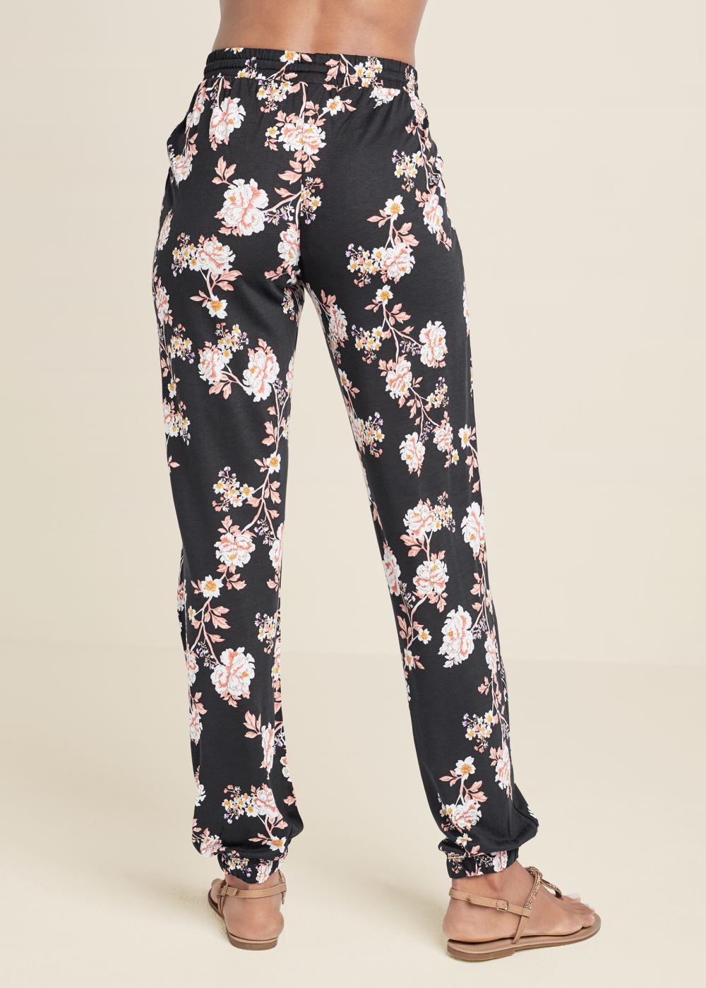 Venus Black FLORAL PRINTED PANTS