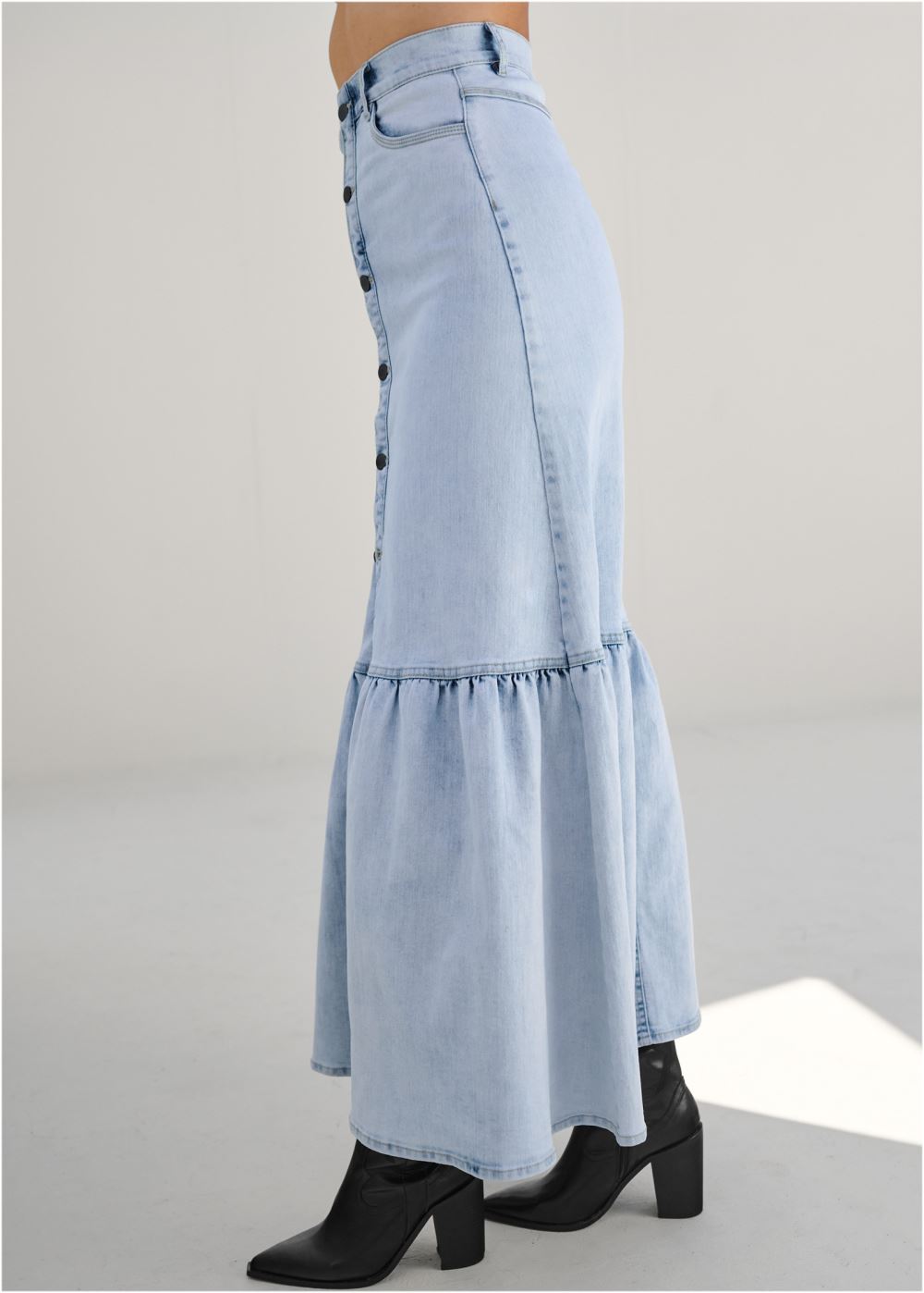 Venus Denim Mermaid Maxi Skirt - Light Wash