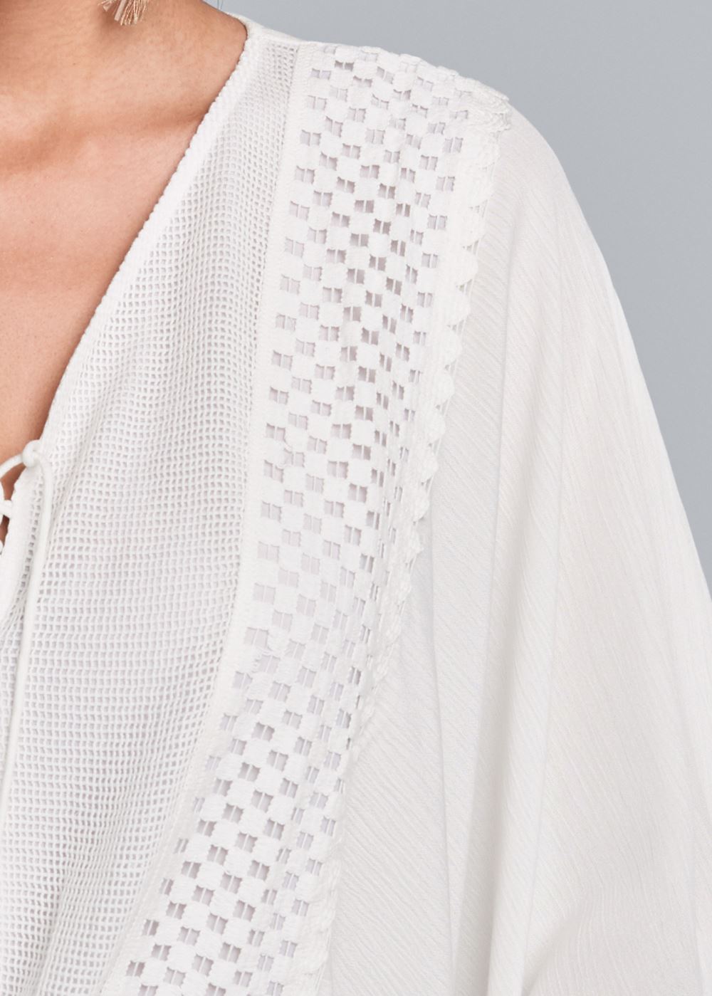 Venus Batwing Crochet Top in Off White