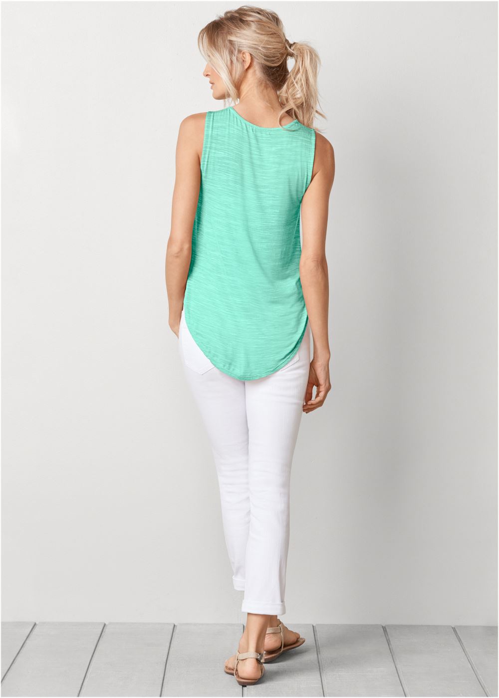 Venus Lace Detail Scoop Neck Top in Mint