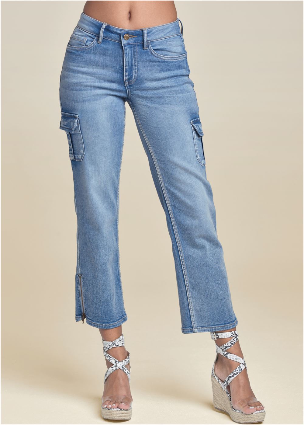 Venus Light Wash CROPPED CARGO JEANS