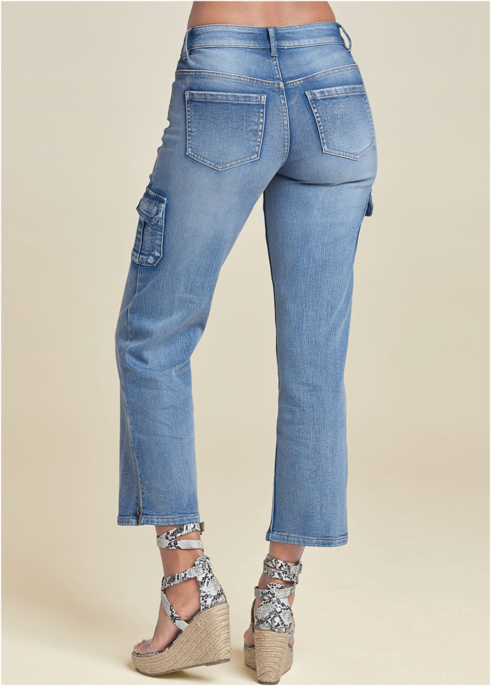 Venus Light Wash CROPPED CARGO JEANS