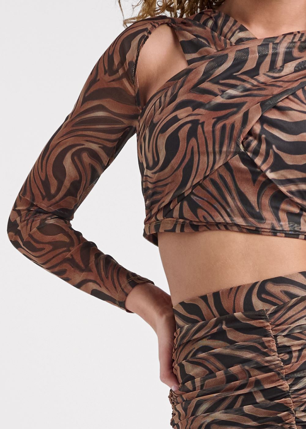 Venus Printed Top And Skirt Set - Black & Tan