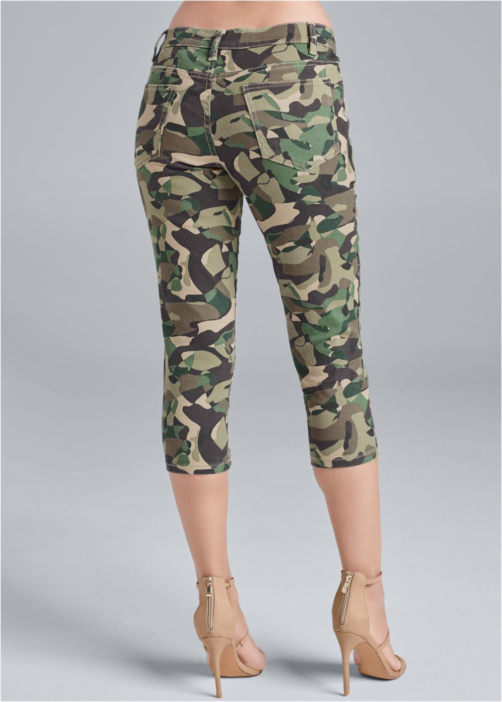 Venus Capri Jeans in Olive Multi