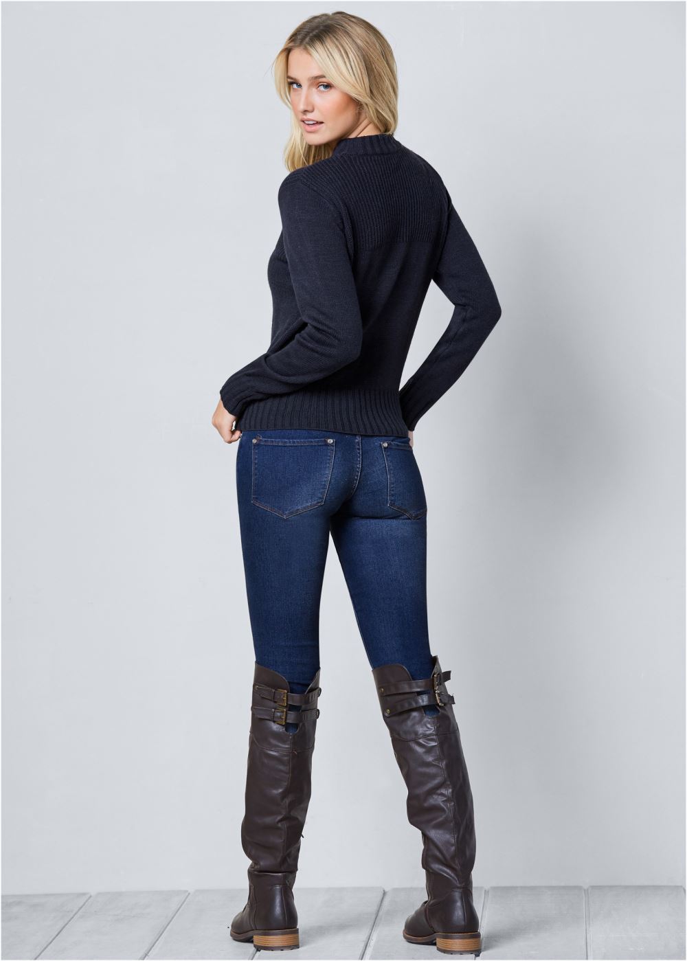 Venus VENUS | Tab Button Detail Cardigan in Navy