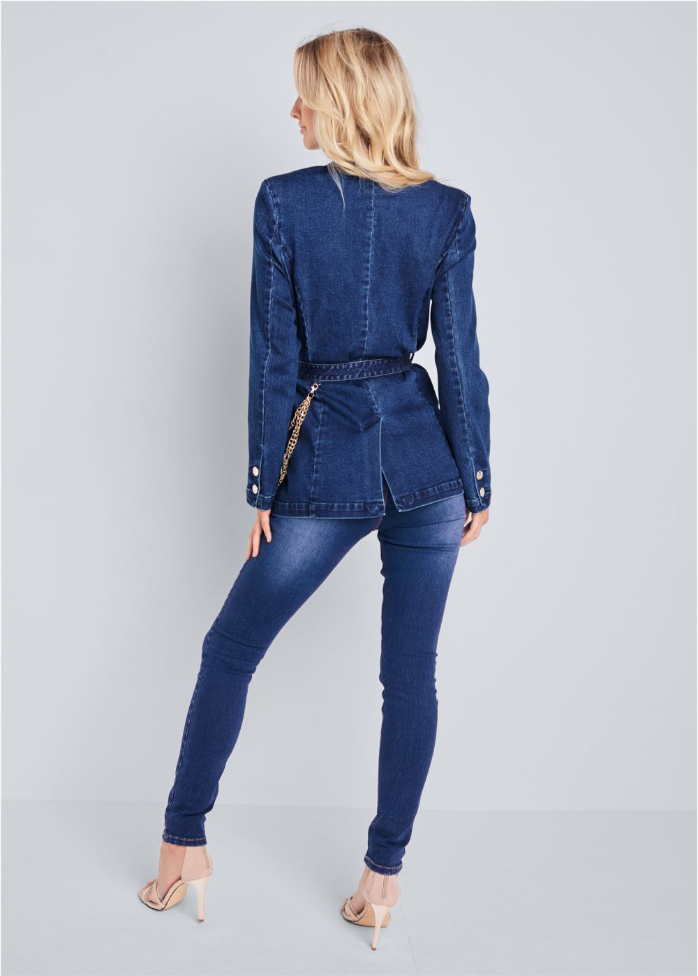 Venus Chain Detail Jean Jacket in Medium Wash