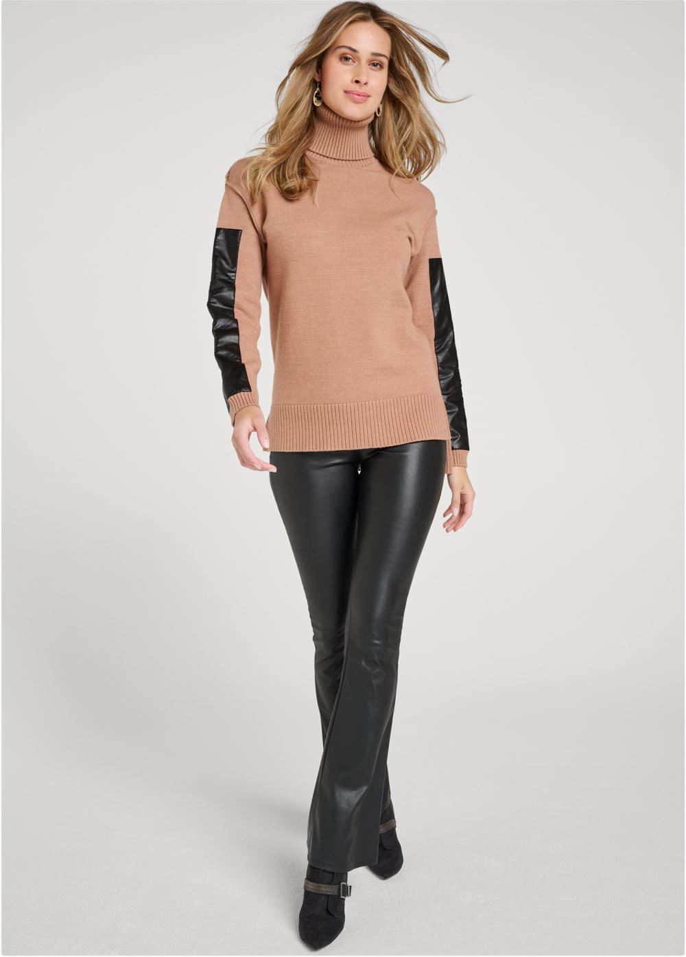 Venus VENUS | Two Tone Turtleneck in Tan Multi