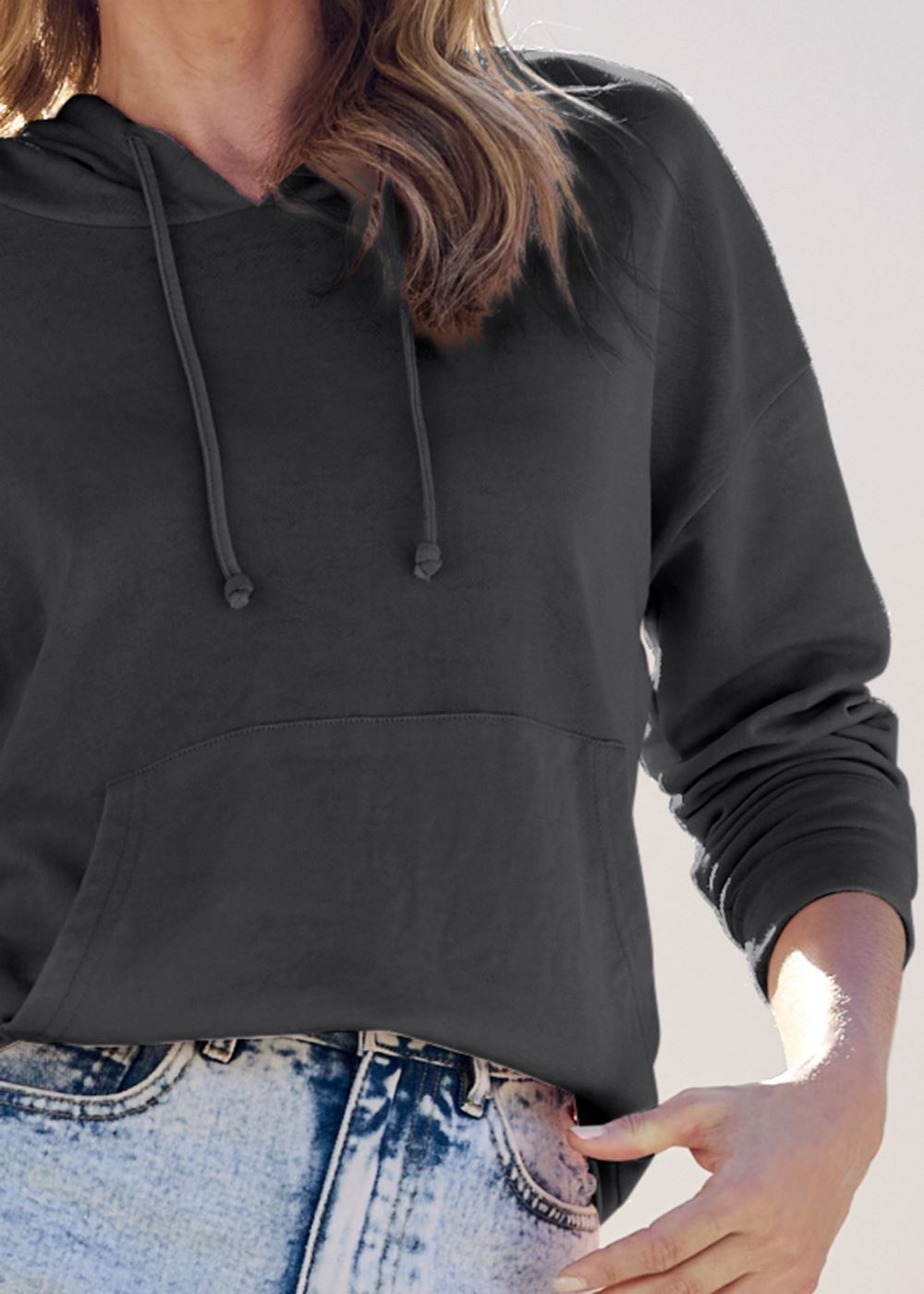 Venus Comfort Knit Sweatshirt in Black
