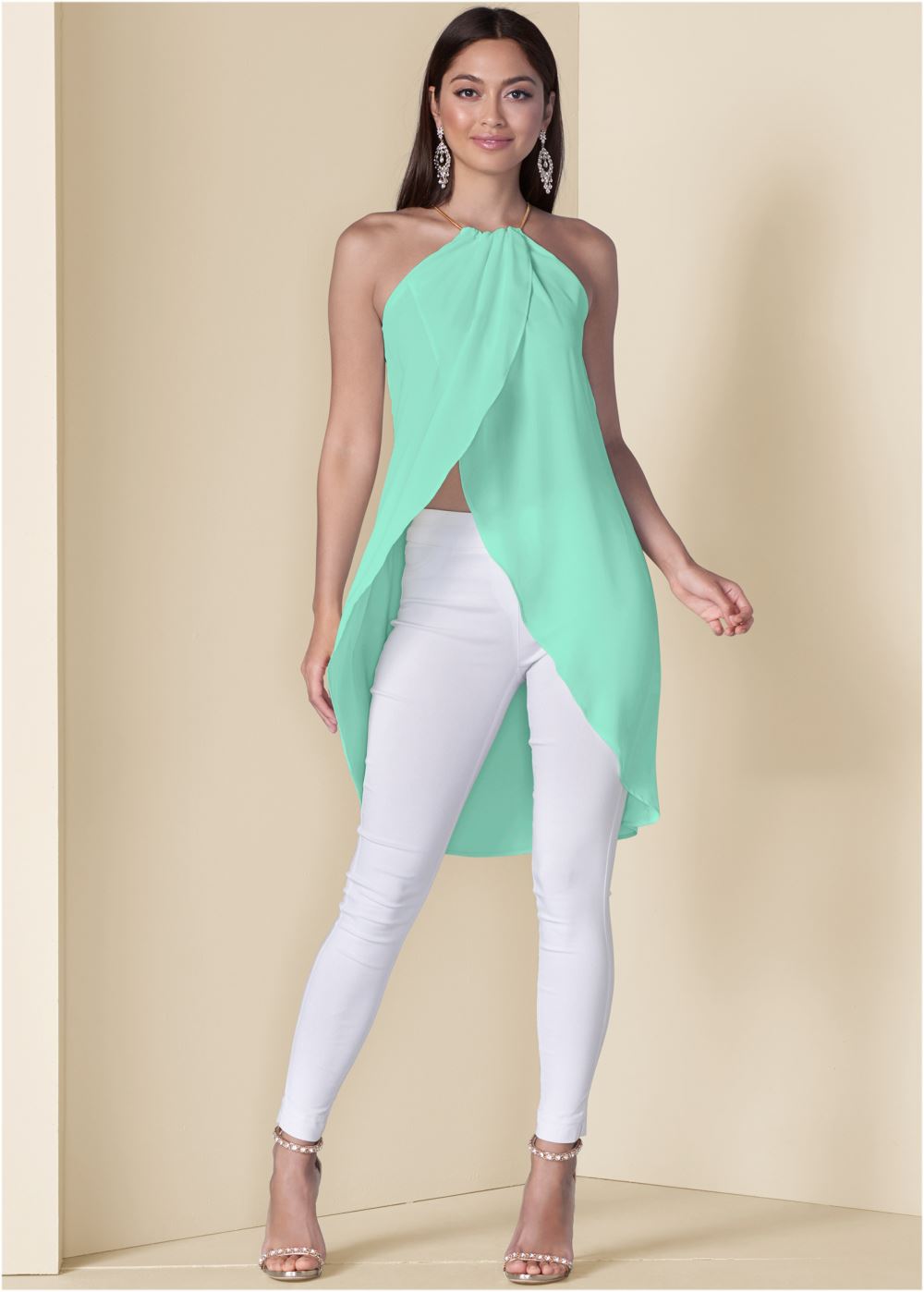 Venus High-Low Chain Detail Top in Mint