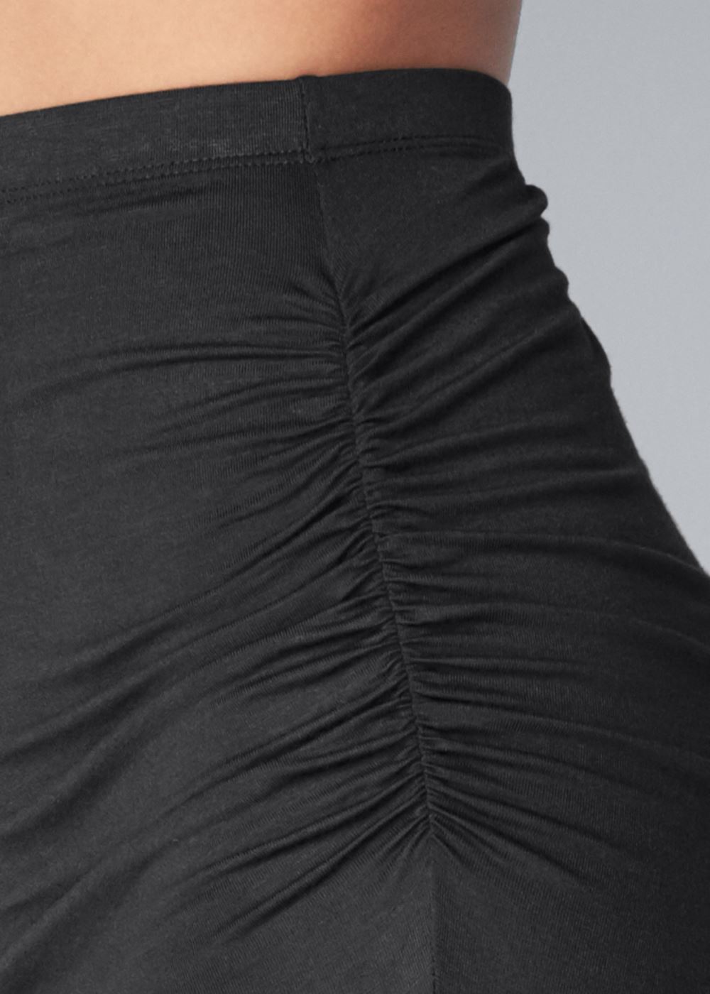 Venus Black EASY MIDI SKIRT