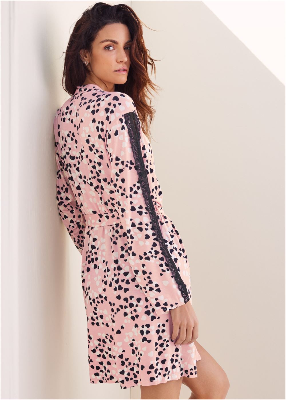 Venus Sweet Valentine LACE DETAIL ROBE