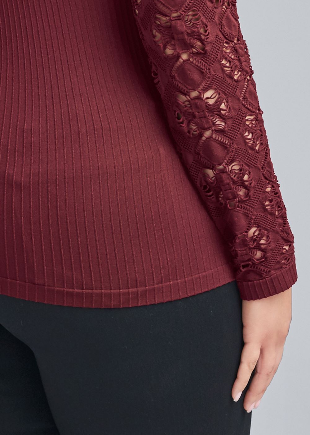 Venus Plus Size Seamless Mock-Neck Top