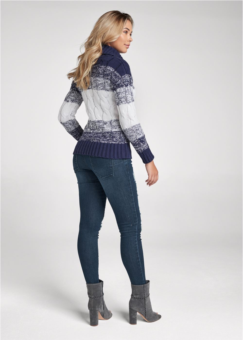 Venus Plus Size Marled Striped Turtleneck in White Multi
