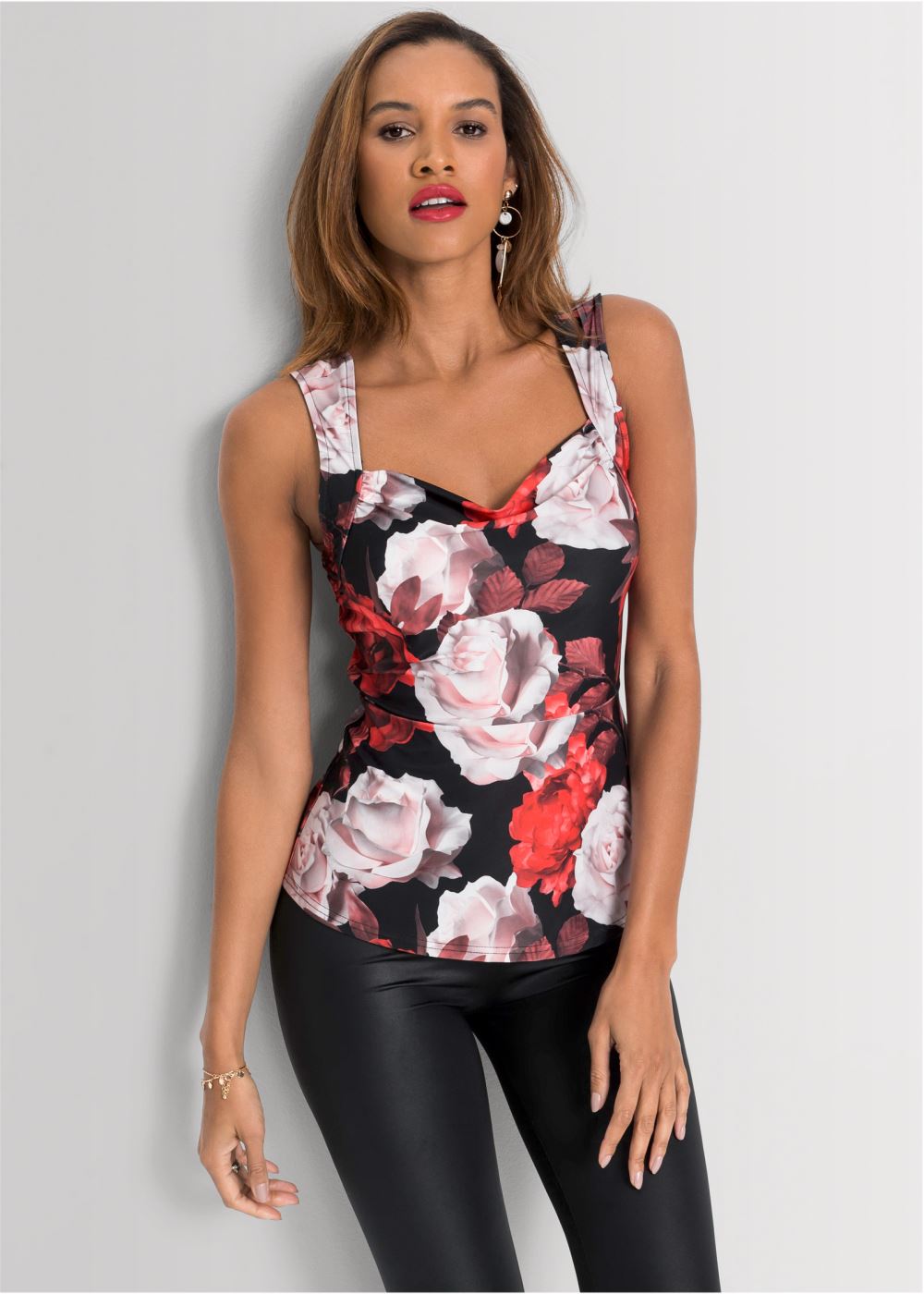Venus Plus Size Floral Fitted Top