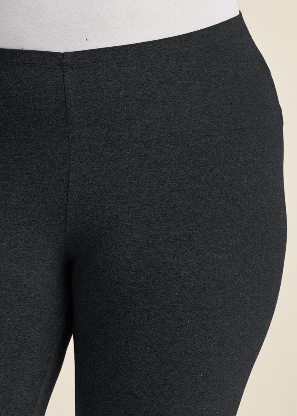 Venus Plus Size Two-Pack Cropped Leggings in Black & Grey