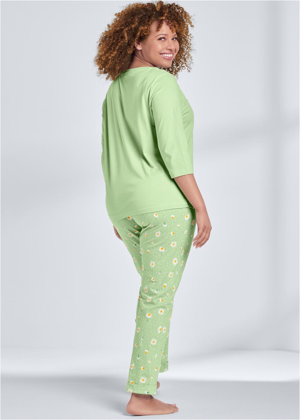 Venus Sage Showers JOGGER PAJAMA SET