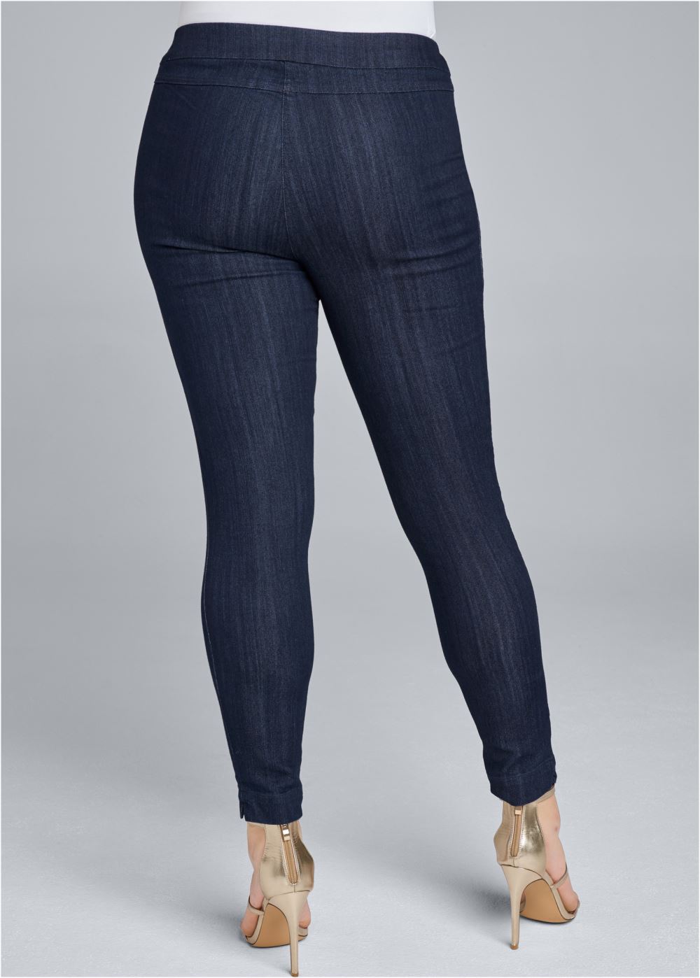 Venus Plus Size Mid-Rise Slimming Stretch Jeggings in Dark Wash