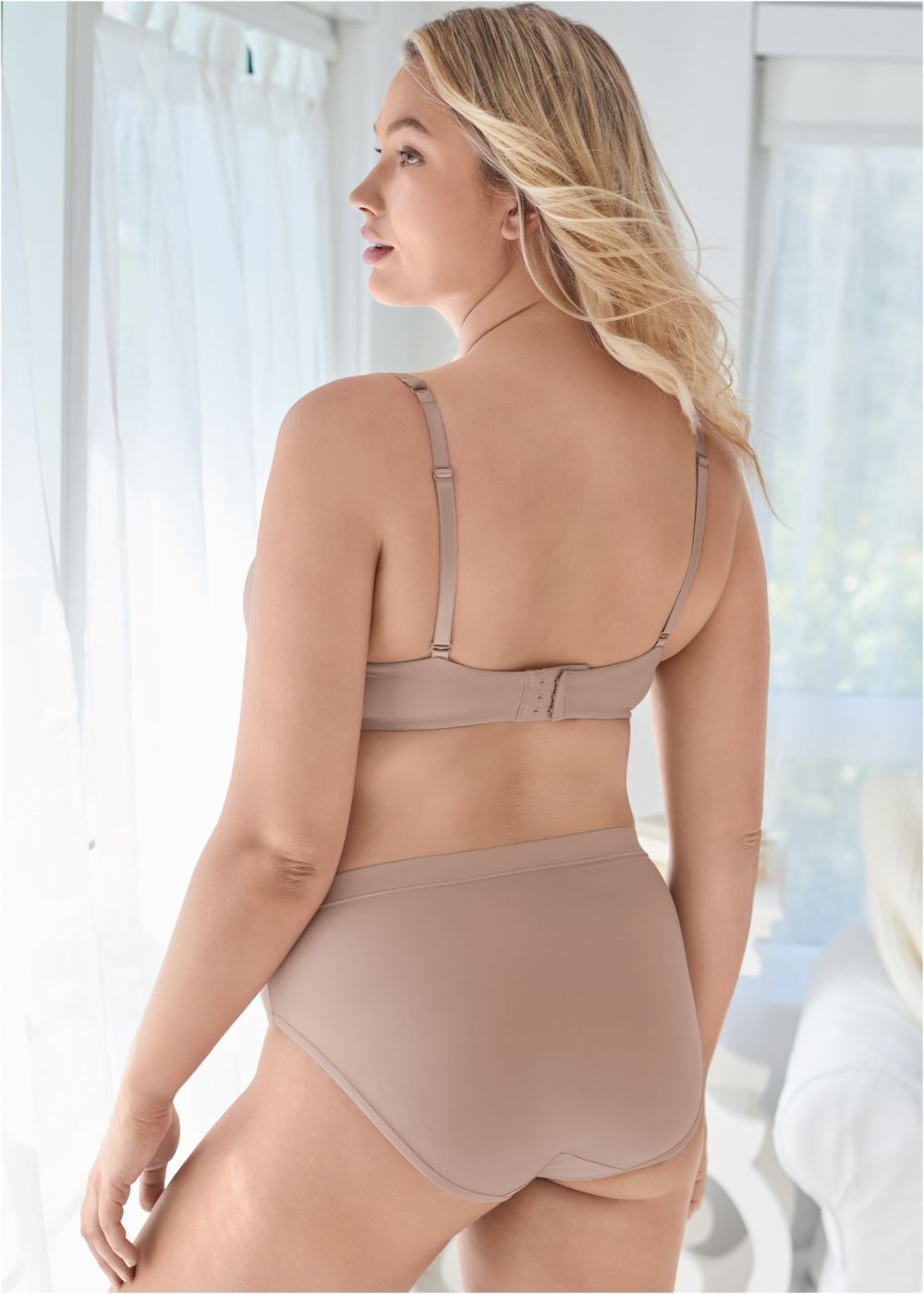 Venus Cherished Classics Pearl by VENUS® Retro High Leg Panty 3 Pack