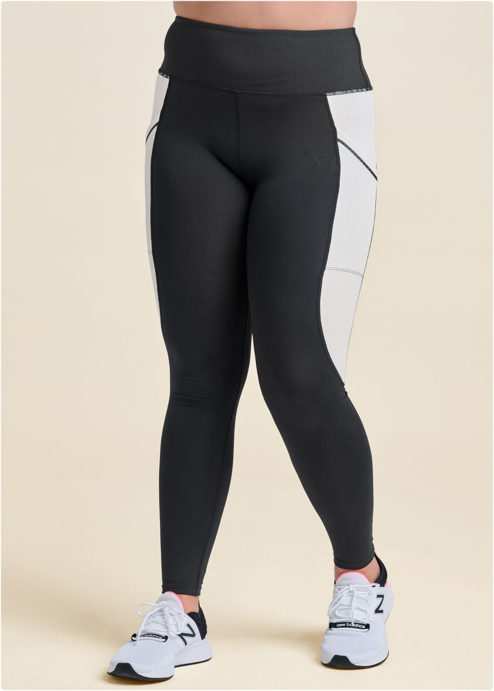 Venus Plus Size Color Block Active Leggings in Black & White