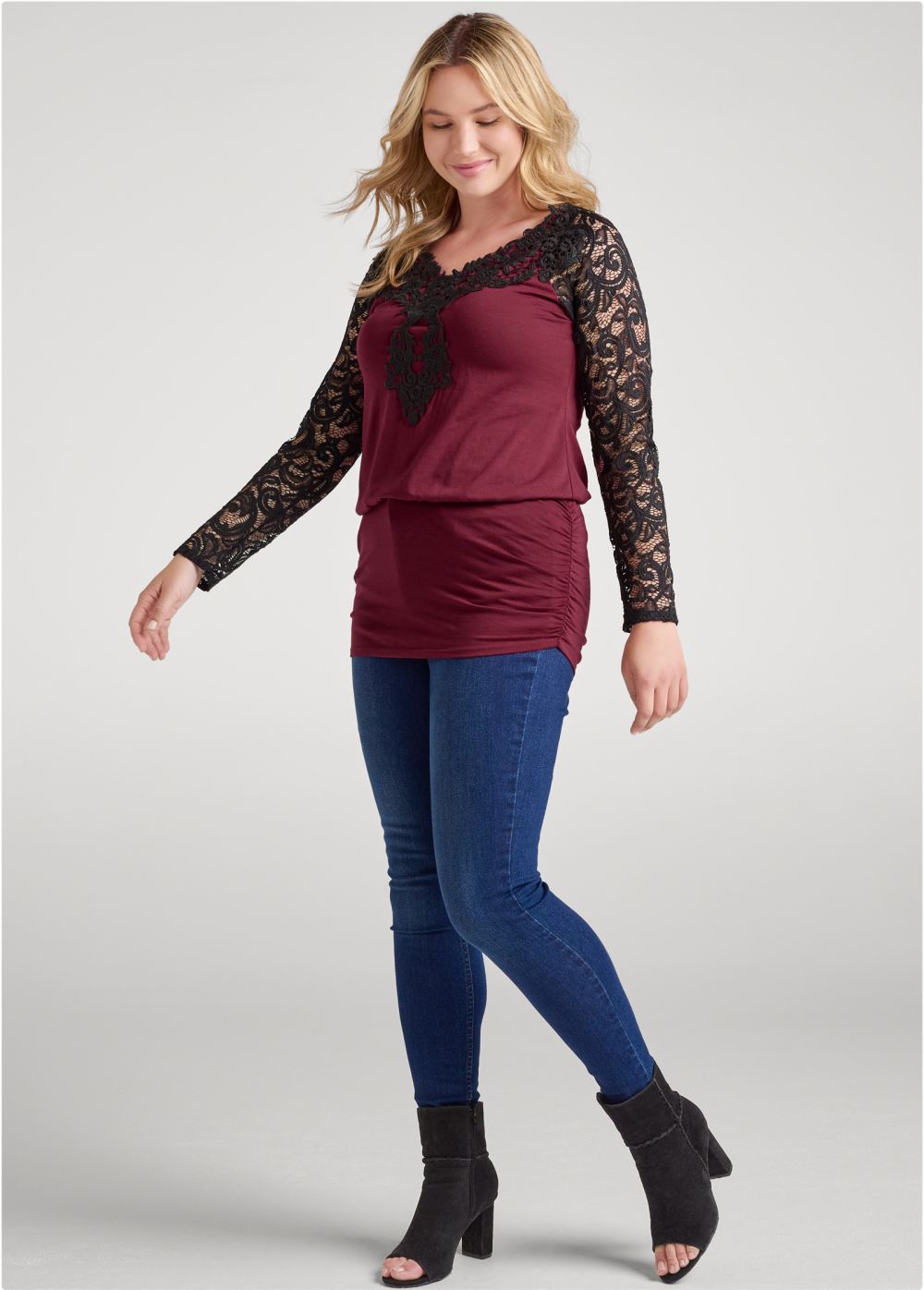 Venus Plus Size Lace Detail Ruched Top