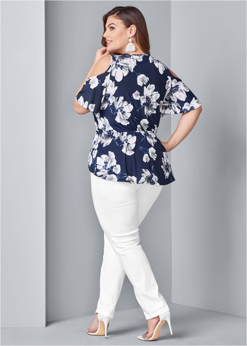 Venus Plus Size Cold-Shoulder Print Top