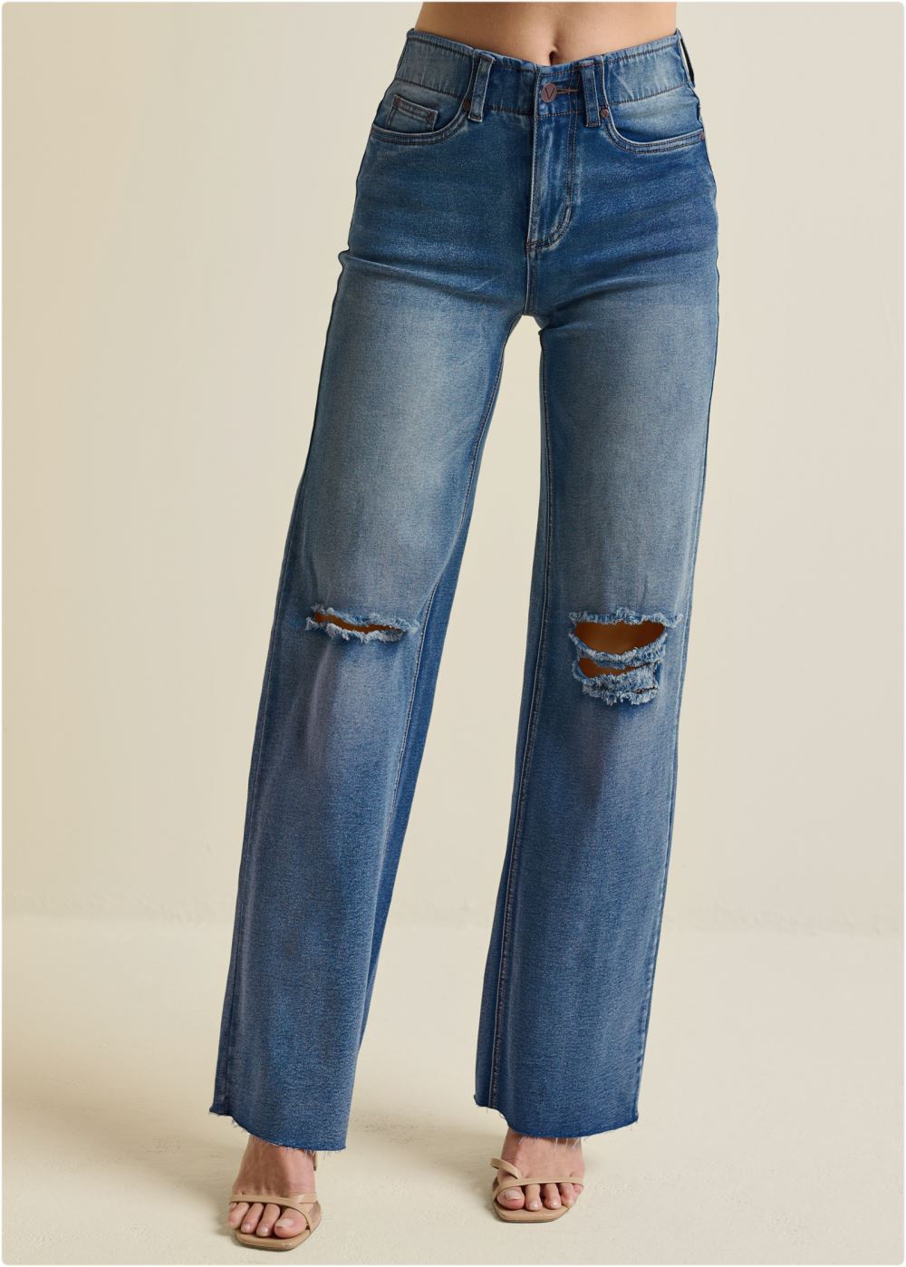 Venus Plus Size Elastic Waist Wide-Leg Jeans in Medium Wash